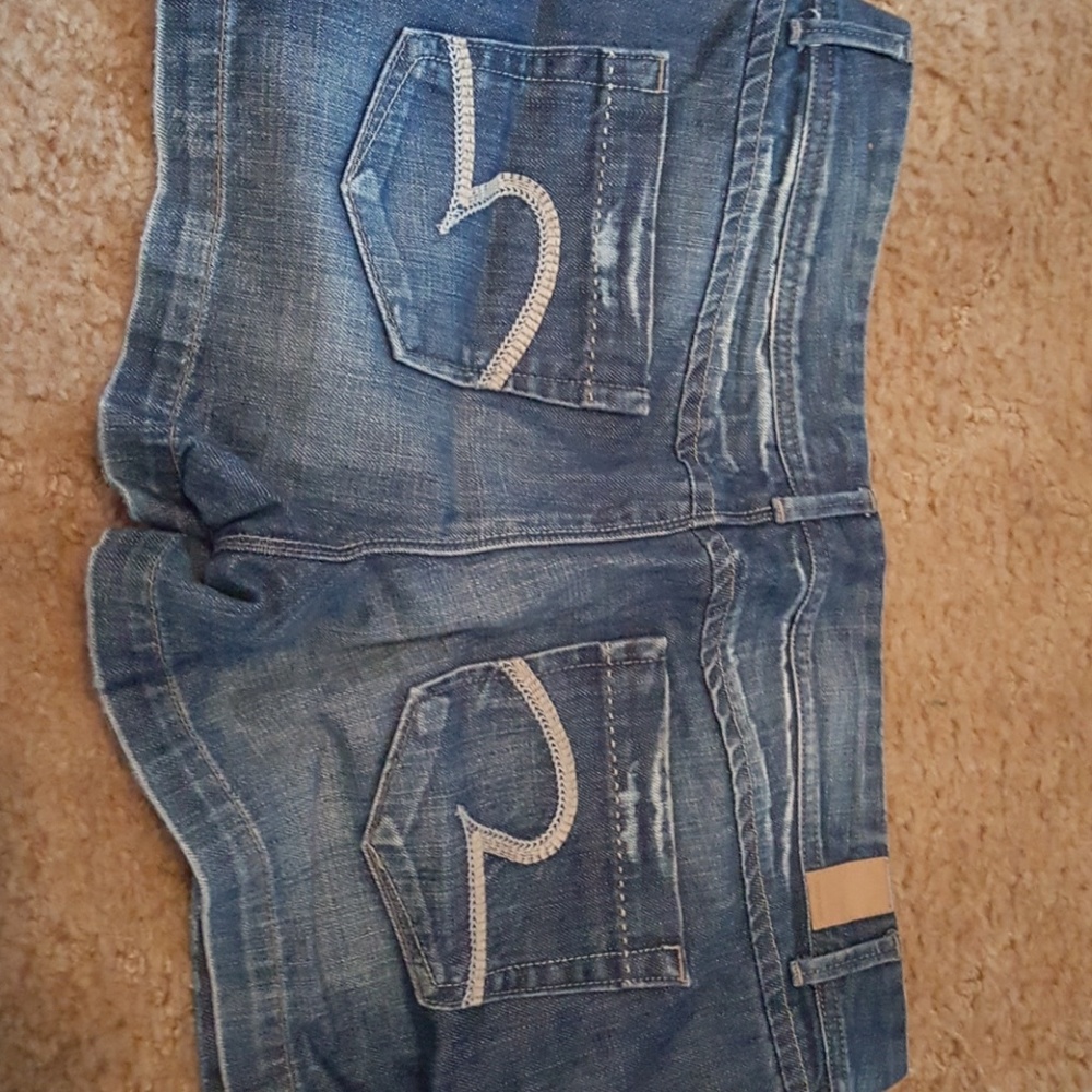 Shorts - Picture 2 of 2
